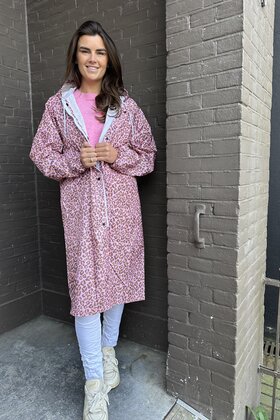 Regenjas Panter Roze