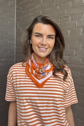 Sjaal Pien Oranje