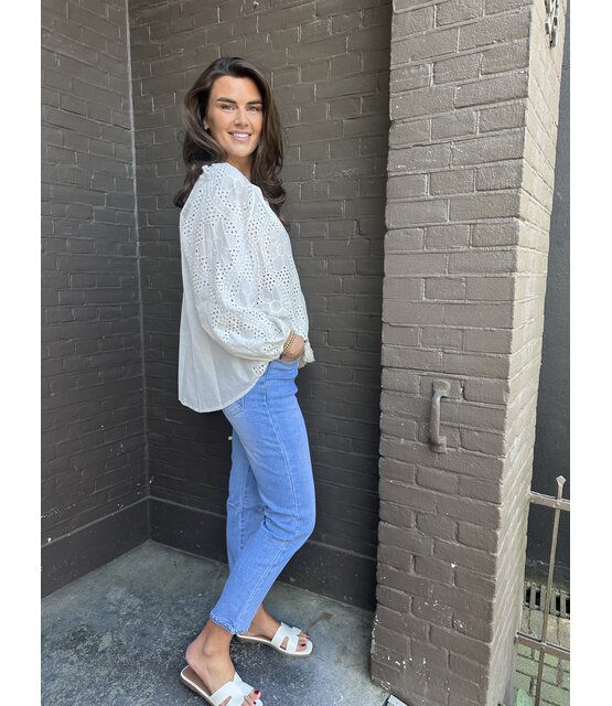Jeans Mom Studs