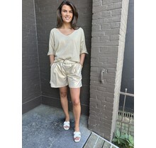 Short Britney Goud