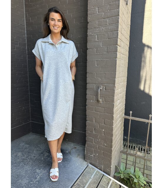Jurk Monique Grijs