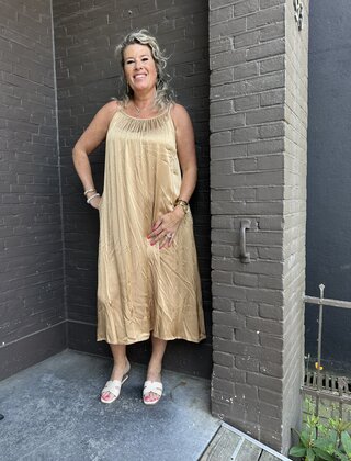 Jurk Stella Donker Goud