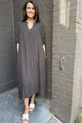 Jurk Judith Bruin