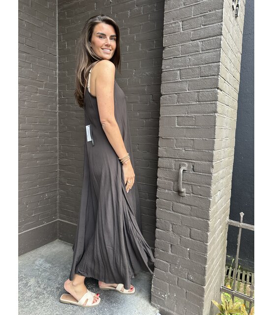 Jurk Marloes bruin