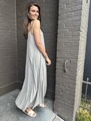 Jurk Marloes taupe