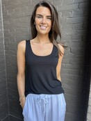 Top Basic Zwart