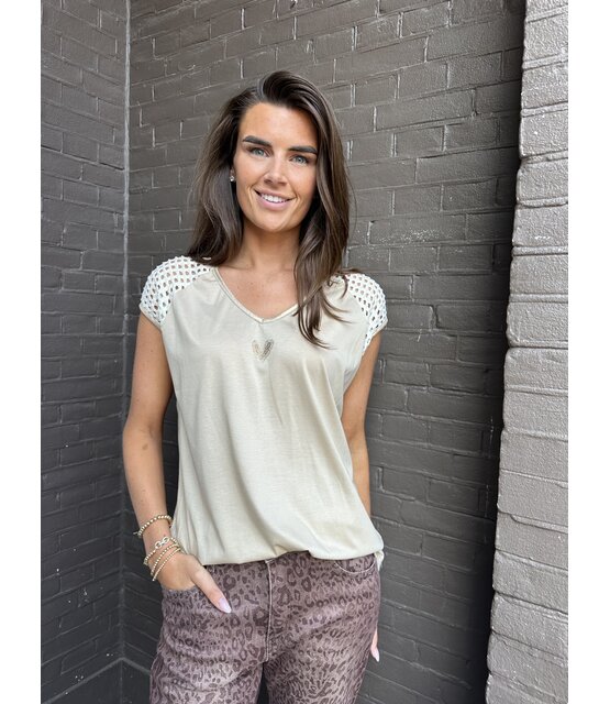 Top Lindsay Goud