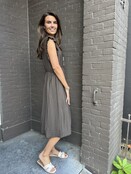 Jurk Ruffle Bruin