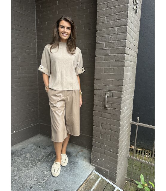 Jort Leather Look Beige