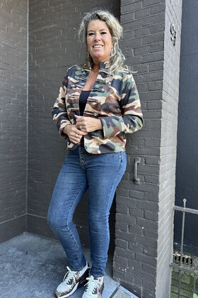 Jas Babette army print