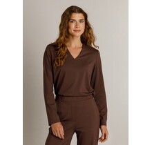 Top Kyana Bruin
