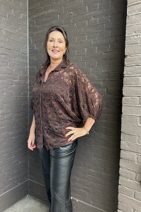 Blouse Monica Kant Bruin