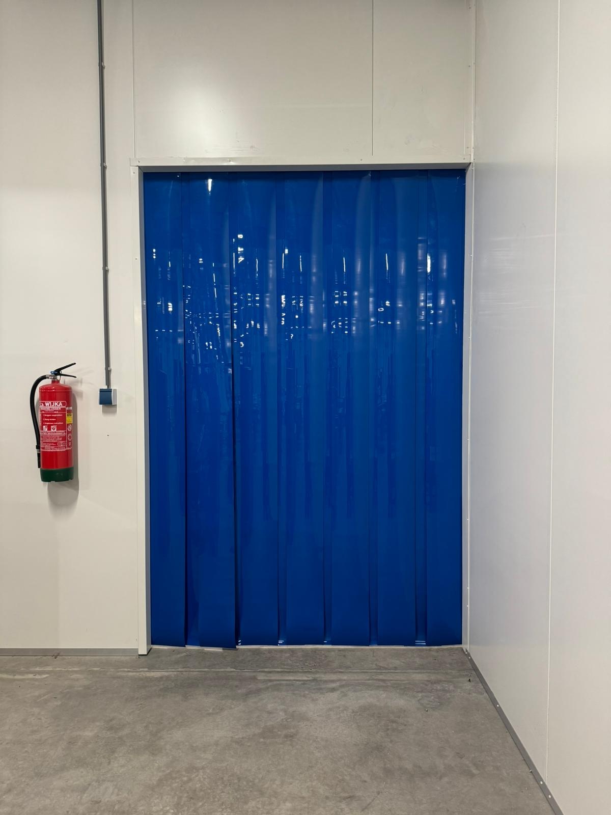 Strokengordijn op Maat - Kant en Klaar - Blauw Ondoorzichtig pvc stroken 200x2mm