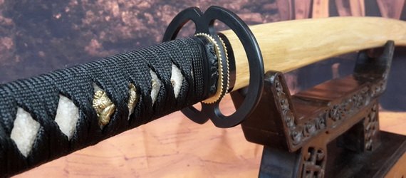 Scherpe samurai zwaarden