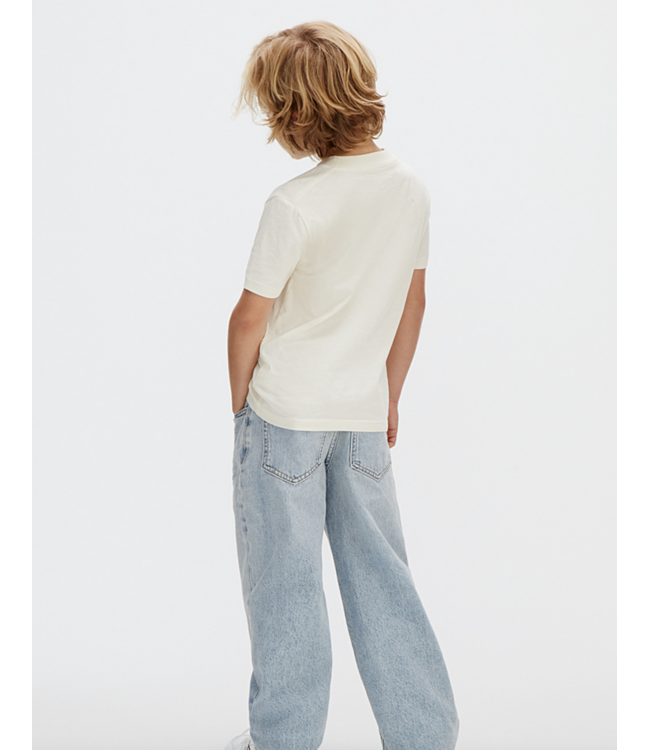 Calvin Klein CK CHEST LOGO SS T-SHIRT VANILLA ICE