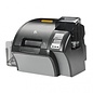 Zebra kaartprinter , dubbelzijdig kaart printen, retransfer afdruk (4-kleuren, monochroom), resolutie: 12 dots/mm (300 dpi), snelheid(max): 180 kaarten/uur, USB, Ethernet, magneetstrip schrijver, smartcard schrijver, kaart doorvoer (max. 150 kaarten), RFID (sch