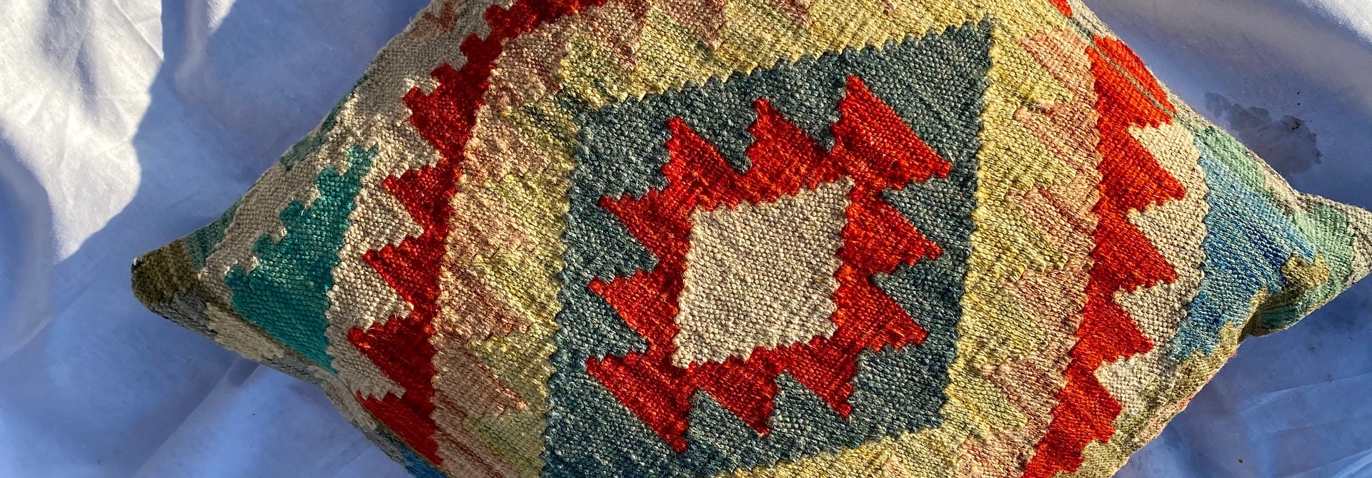 kelim kussensloop met unieke print