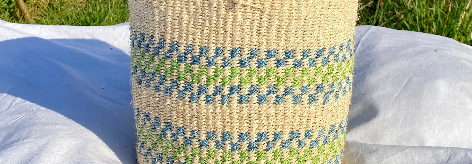 Hadithi Basket - Medium colorfull / natural - Copy