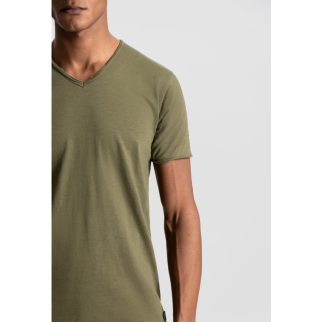 Dstrezzed STEWART V-NECK S/S SLUB JERSEY ARMY GREEN
