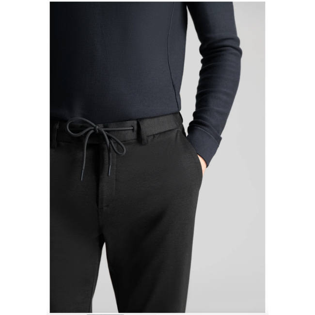 Dstrezzed LANCASTER TAPERED JOGGER RAVEN