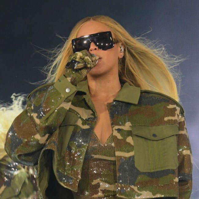 LOEWE LW40104I 01A 122