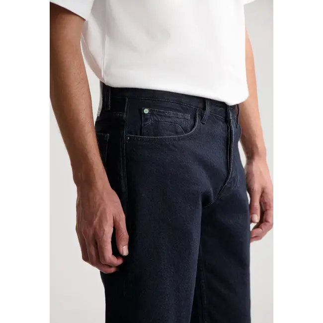 Dstrezzed GENT D RINSED BY NIGHT