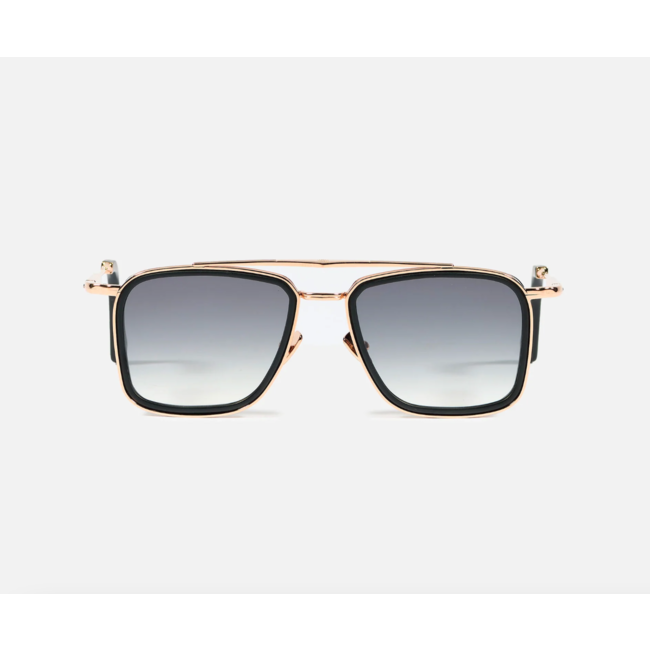 JOHN DALIA BRAD C114