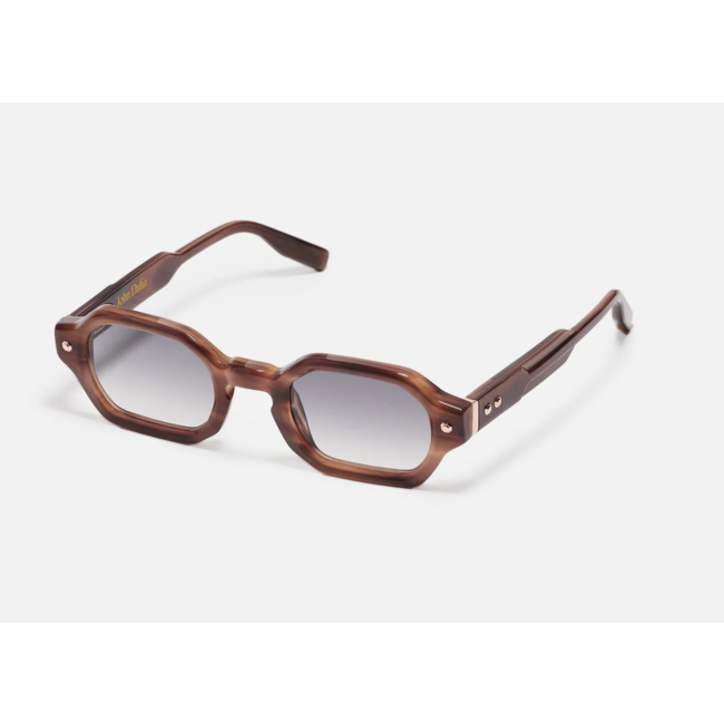 JOHN DALIA PROJECT 05 C126