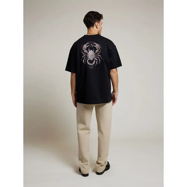 AEDEN YVAN TEE BLACK