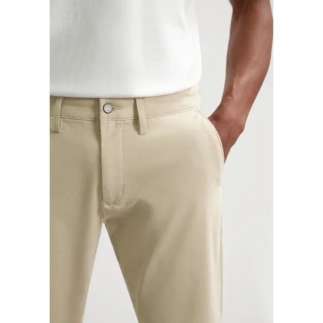 Dstrezzed MARION CHINO SAND