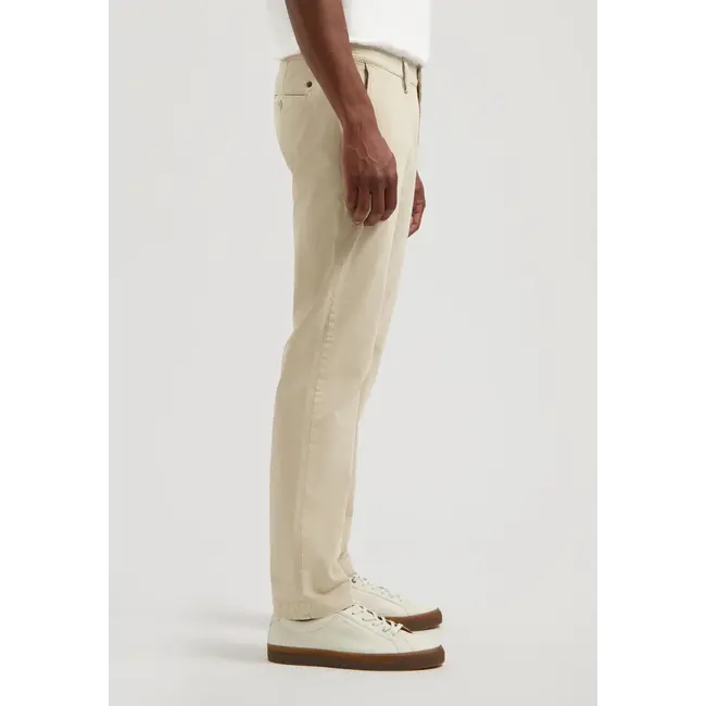 Dstrezzed MARION CHINO SAND