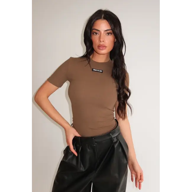 Unique the Label JILL SHORT SLEEVE OLIVE