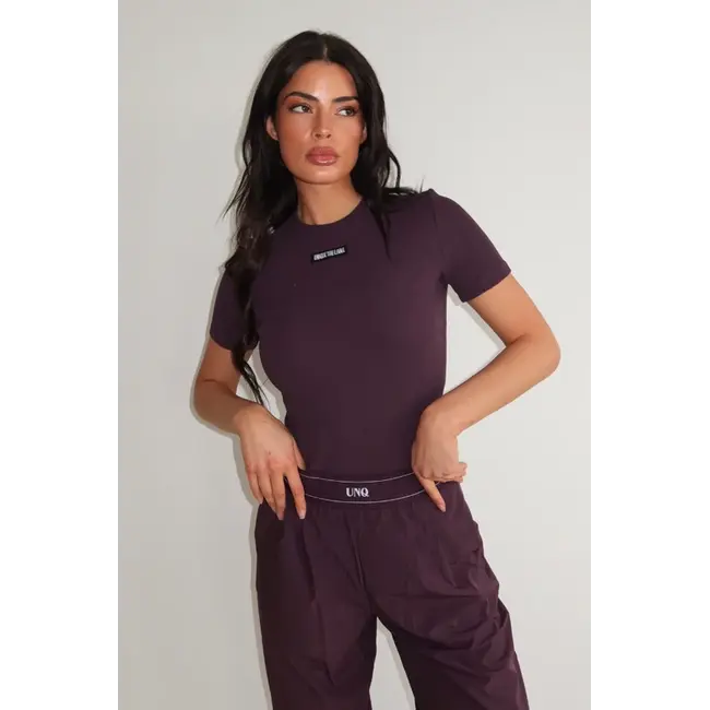 Unique the Label JILL SHORT SLEEVE DEEP BERRY