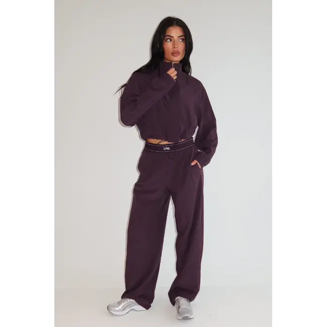 Unique the Label GIGI PANTS DEEP BERRY