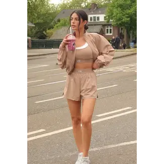 Unique the Label GIGI SHORT SANDY