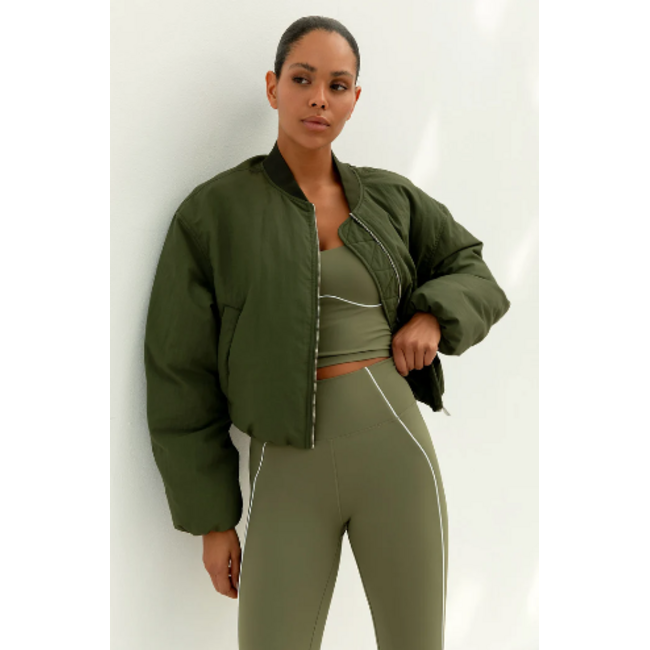 THE LOLA CLUB LEE BOMBERJACK ARMY GREEN