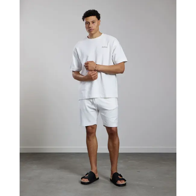 AEDEN JIMMY SHORTS OFF WHITE