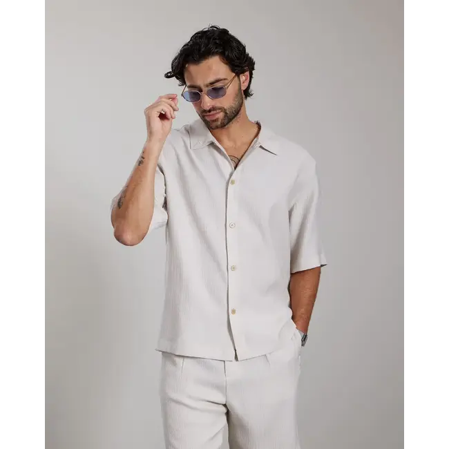 AEDEN DARIUS SHIRT SAND