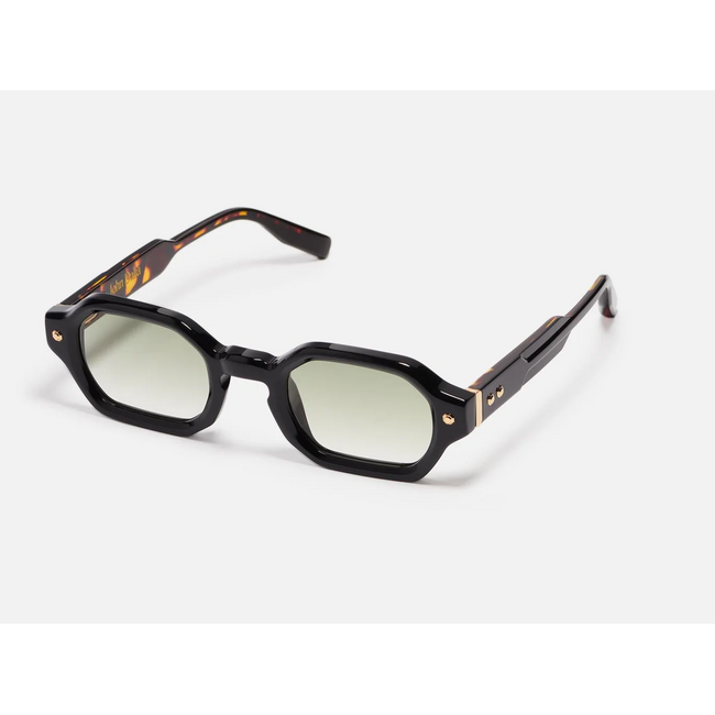 JOHN DALIA PROJECT 05 C106