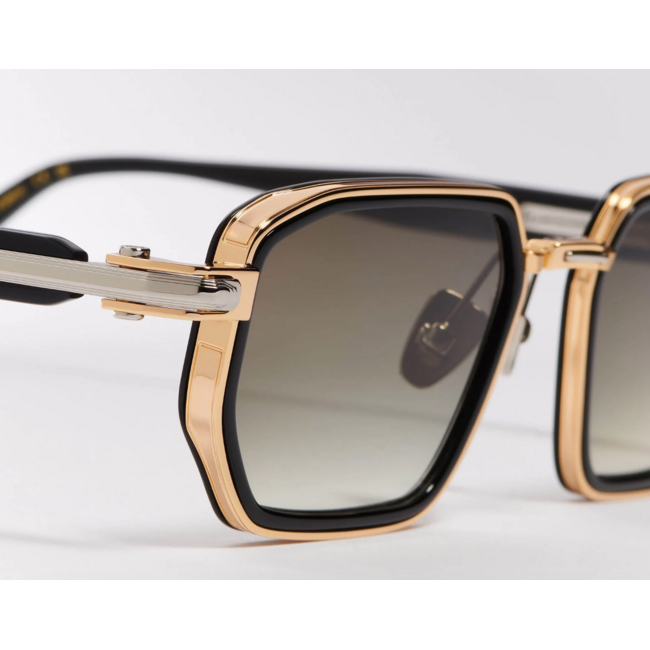 JOHN DALIA MILES C409