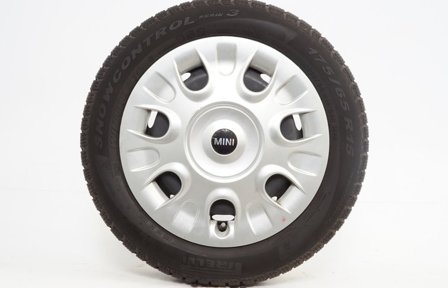 Mini Mini Cooper 15 inch F55 Steel rims + Winter tires Nokian Original