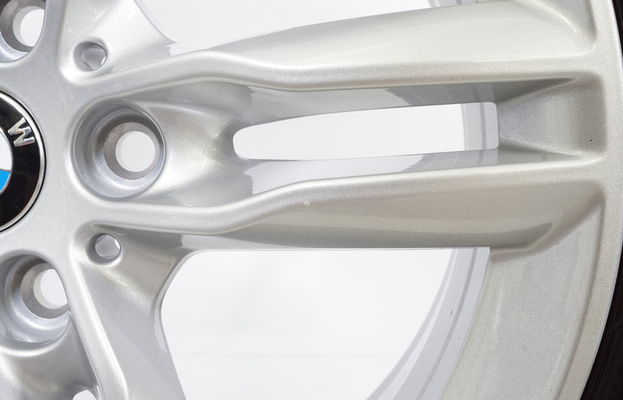 BMW BMW 2 series F45 Active Gran Tourer 17 inch rims 483M + Winter tires Continental Runflat Original