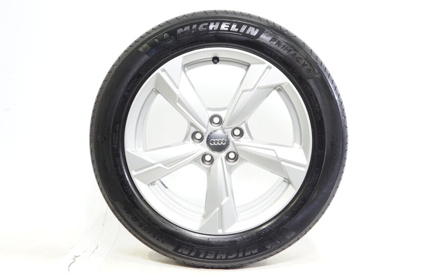 Audi Audi A6 S6 4K 18 inch rims + Summer Tires Michelin Original