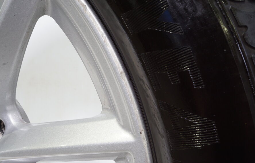 BMW BMW X1 F48 X2 F39 17 inch rims 560 + Winter tires Goodyear original