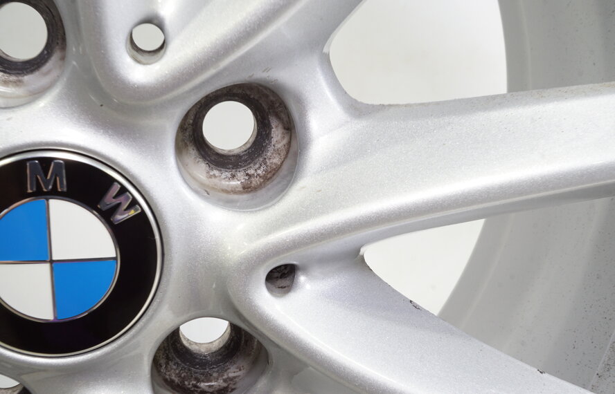 BMW BMW X1 F48 X2 F39 17 inch rims 560 + Winter tires Goodyear original