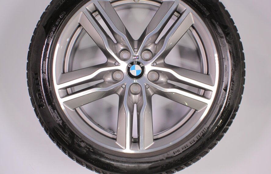 BMW BMW X1 F48 18 inch M rims 570 + Winter tires Pirelli Runflat Original
