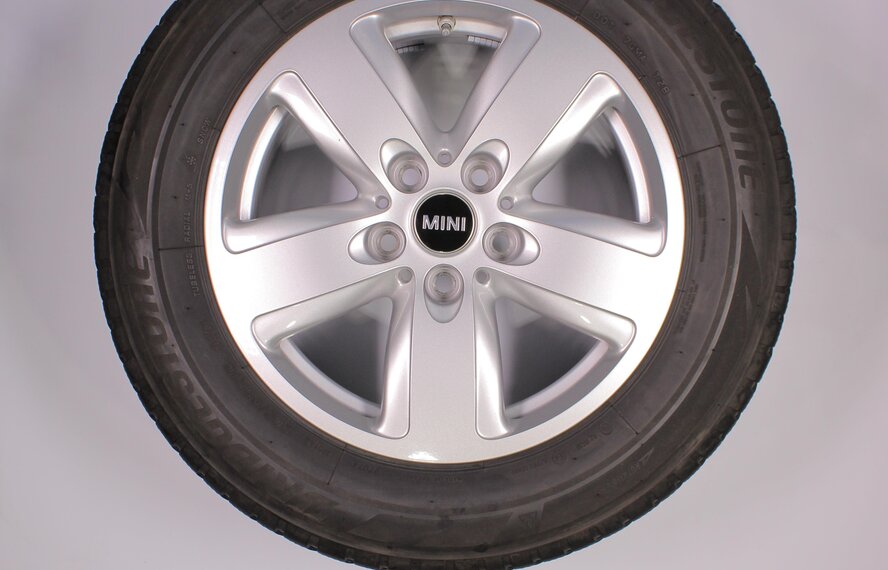 Mini Mini Countryman F60 517 16 inch rims + Winter tires Bridgestone Original