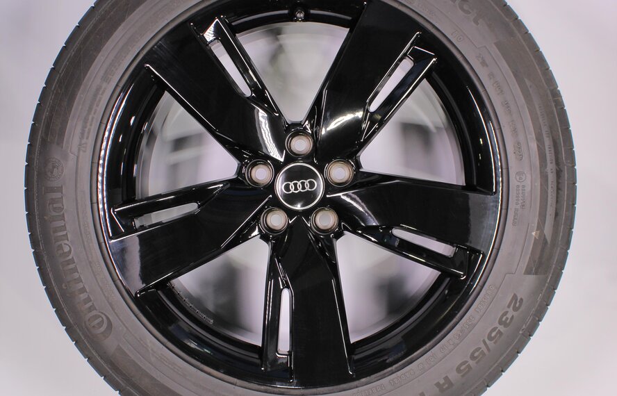 Audi Audi Q5 19 inch rims + Summer Tires Continental Original