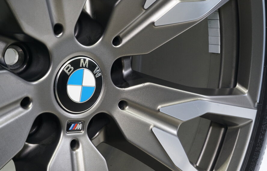 BMW BMW X7 G07 22 inch rims M755 + Summer Tires Continental Runflat Original