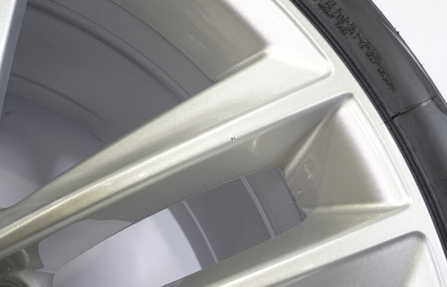 BMW BMW 6 series GT 7 series G11 G32 19 inch Style 630 Rims + Winter tires Bridgestone Runflat Original